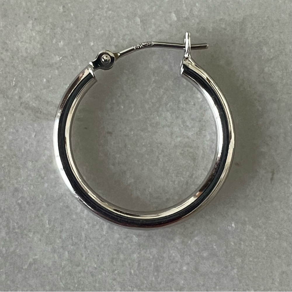 14k Solid White Gold Glossy Thin Hoop Earrings - Picture 7 of 13